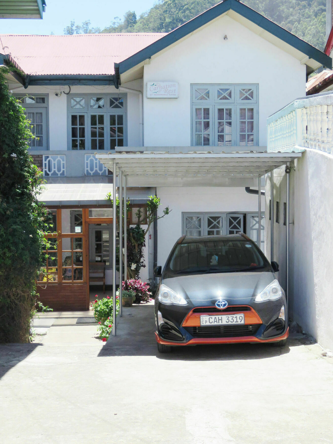 Carnation Rest Hotel Nuwara Eliya Bagian luar foto